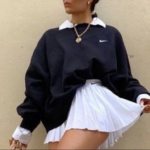 vintage black Nike crewneck